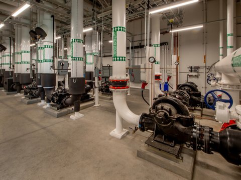 Bombeo para Tratamiento de Agua y Ósmosis Inversa